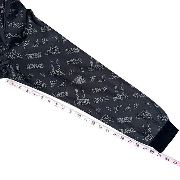 Nike Women’s Spellout Full Zip Running Windbreaker Jacket Size Large - Picture 11 of 11